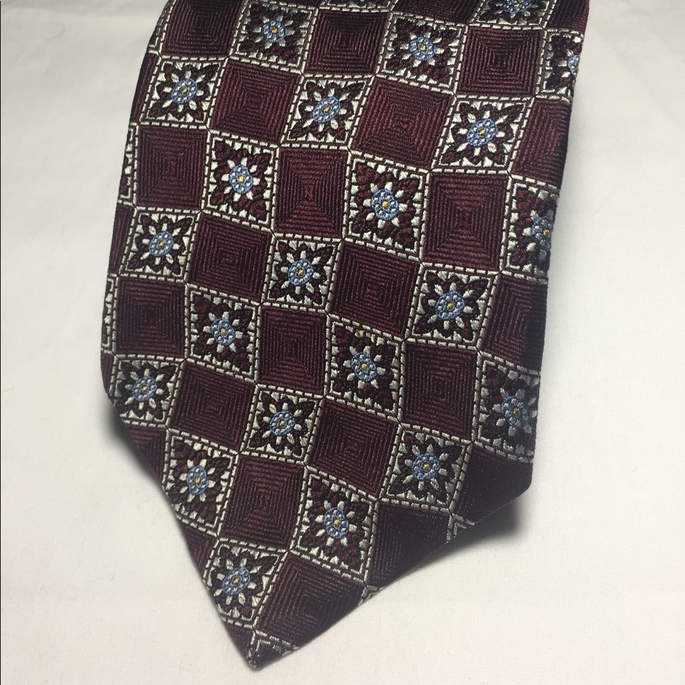 Jos A Bank signature collection purple 100% silk